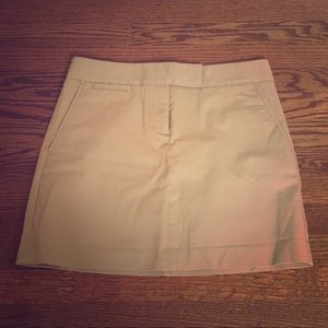 ✖️SOLD✖️J. Crew Khaki Mini Skirt